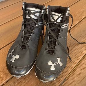 Under Armour Mens Football Cleats, Size 13